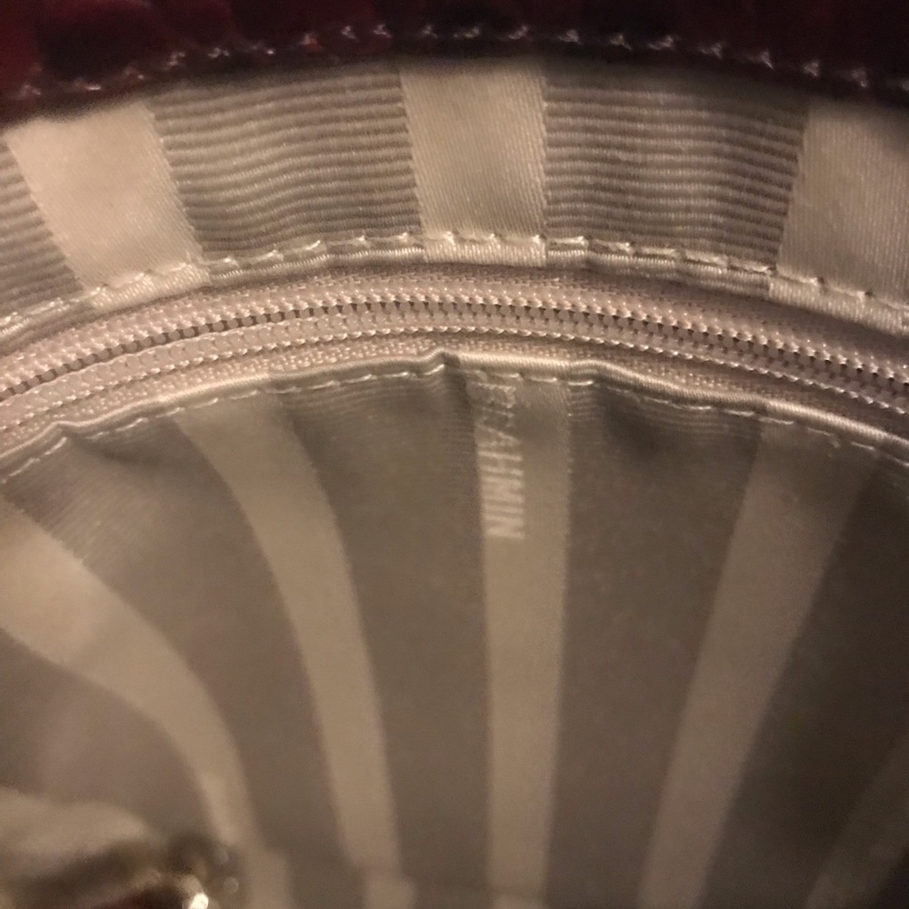 Brahmin Zip Top Croc-Embossed Leather Crossbody Handbag Purse 824 - Picture 7 of 16